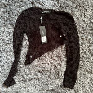 White fox top with tag